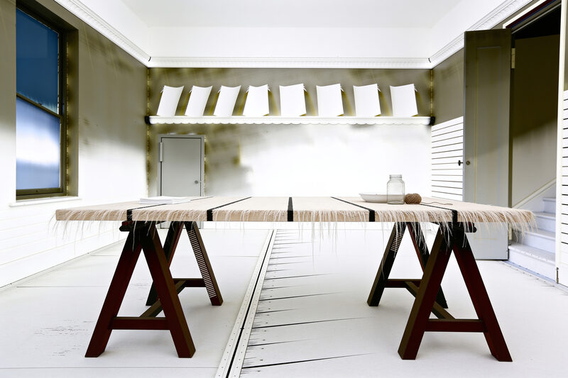 La sala, octogésima reconstrucción
